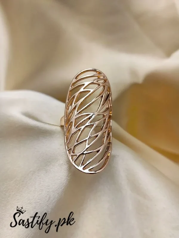 Elegant Filigree Ring 4